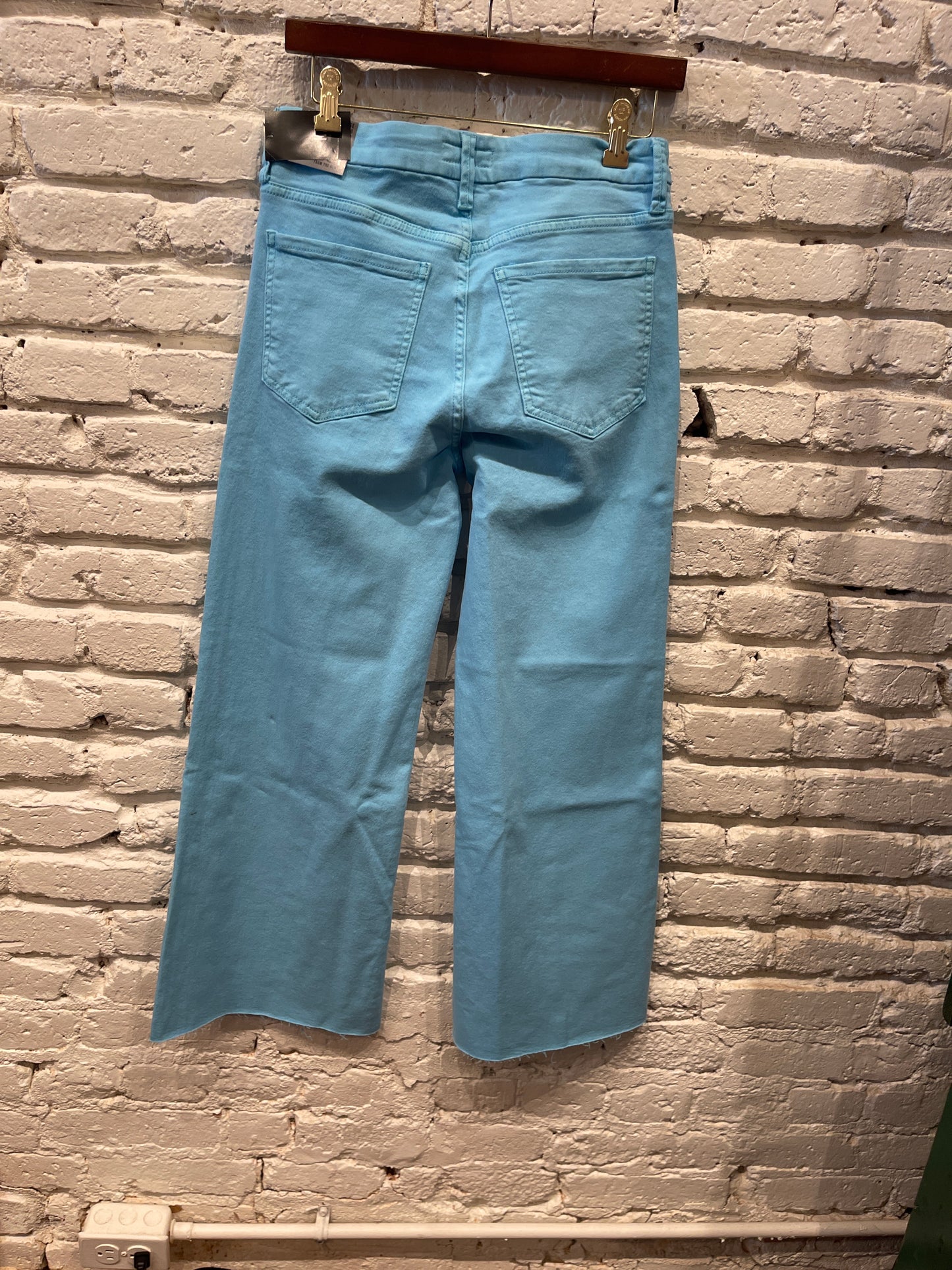 MEG CAPRI BLUE