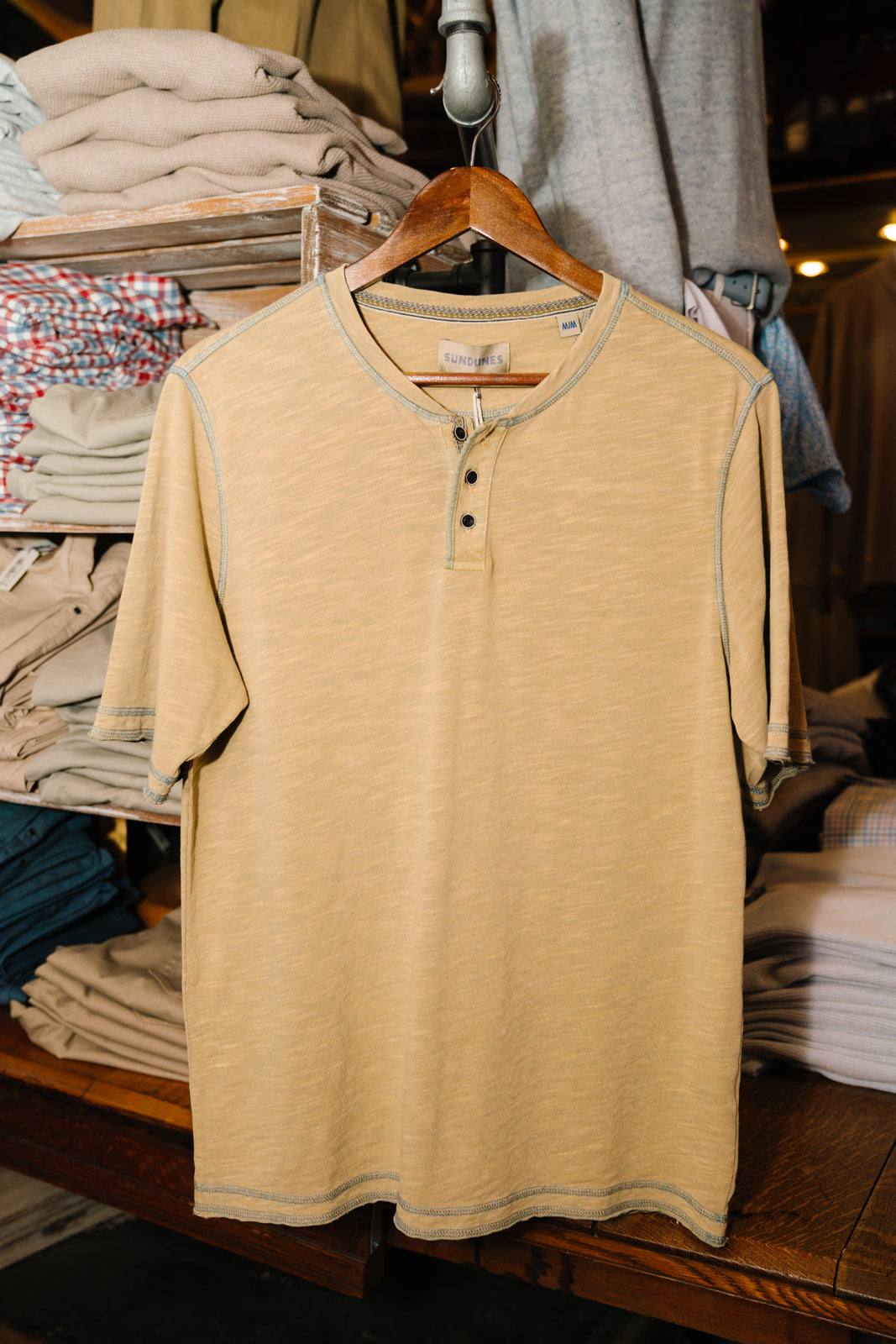 Sundunes Short Sleeve Henley (Sand)