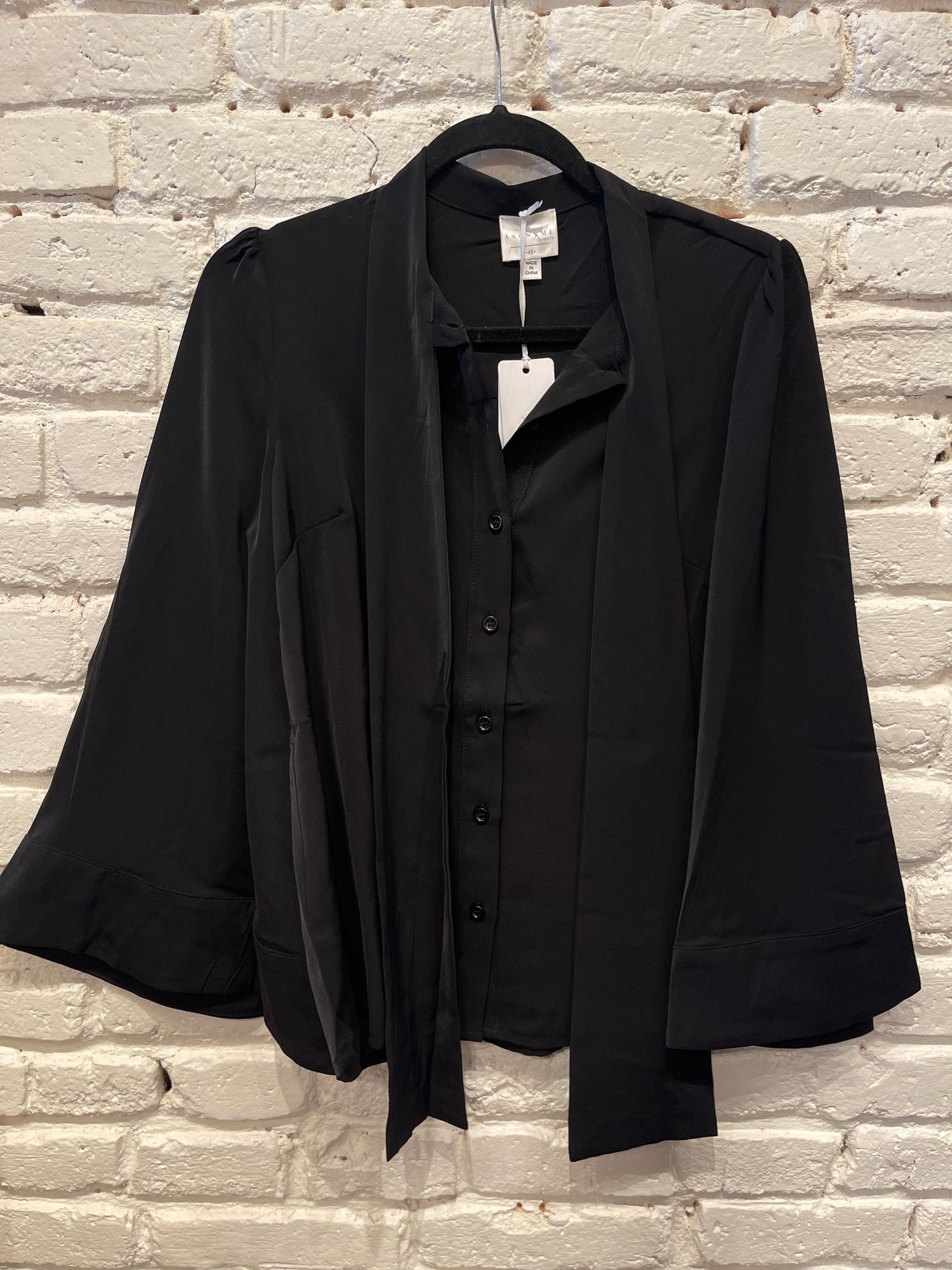 BLACK SATIN SHIRT FT165