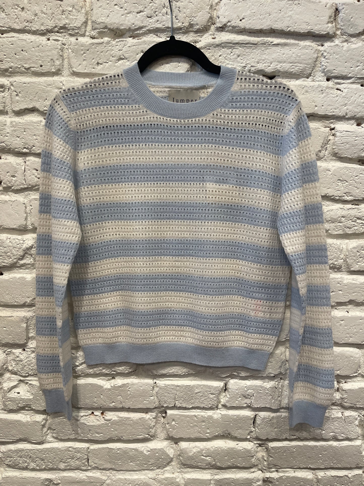 CASHMERE STRIPE CREW PALE BLUE CLOUD