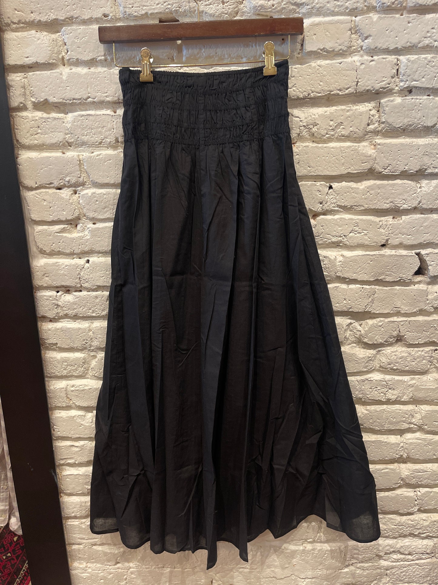 NEW CLASSIC SKIRT BLACK