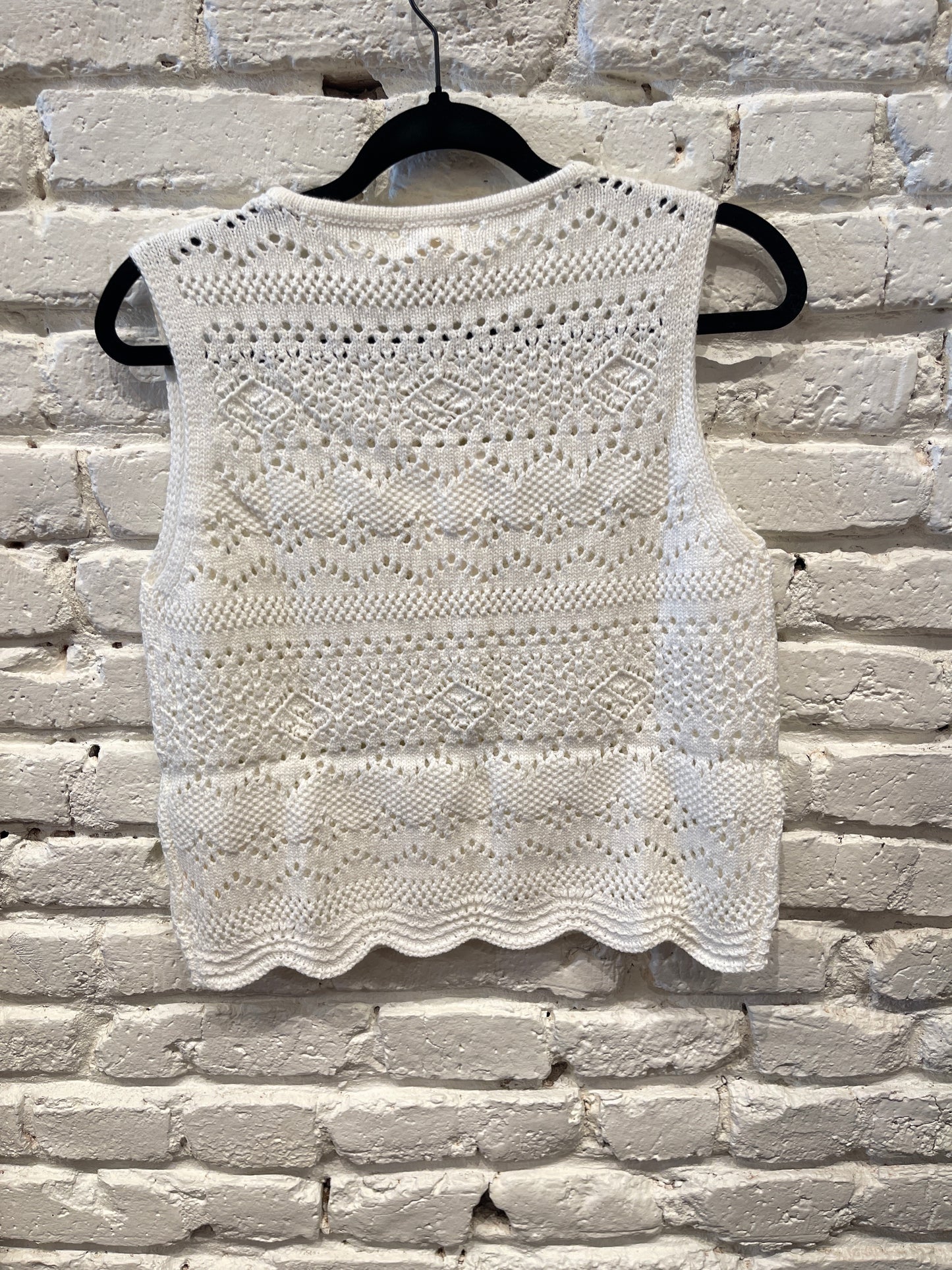 SCALLOP HEM CROCHET TANK