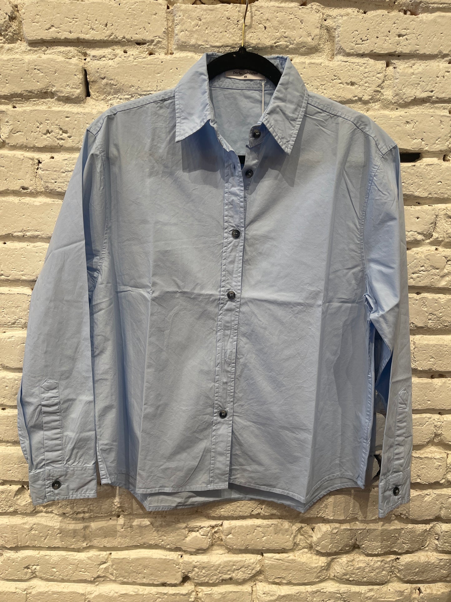 JAMES SKY BLUE BUTTON UP