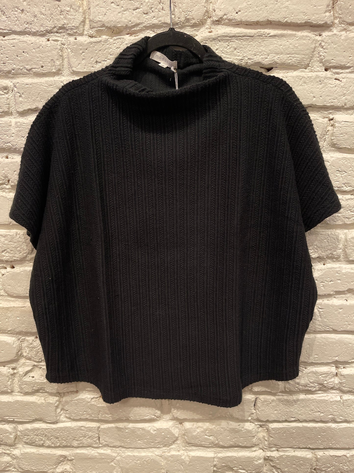 HALF SLEEVE KIMONO TOP BLACK