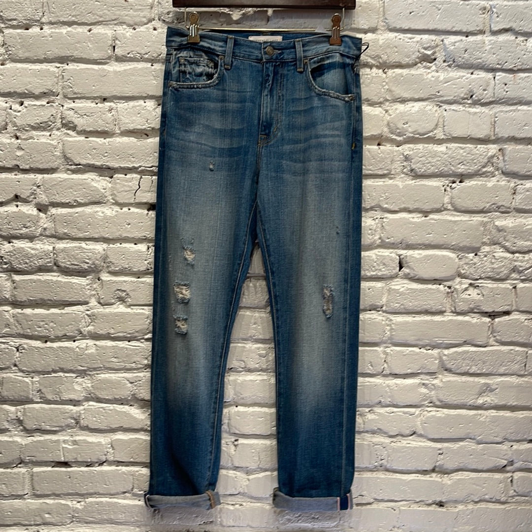 THE BOYFRIEND JEAN