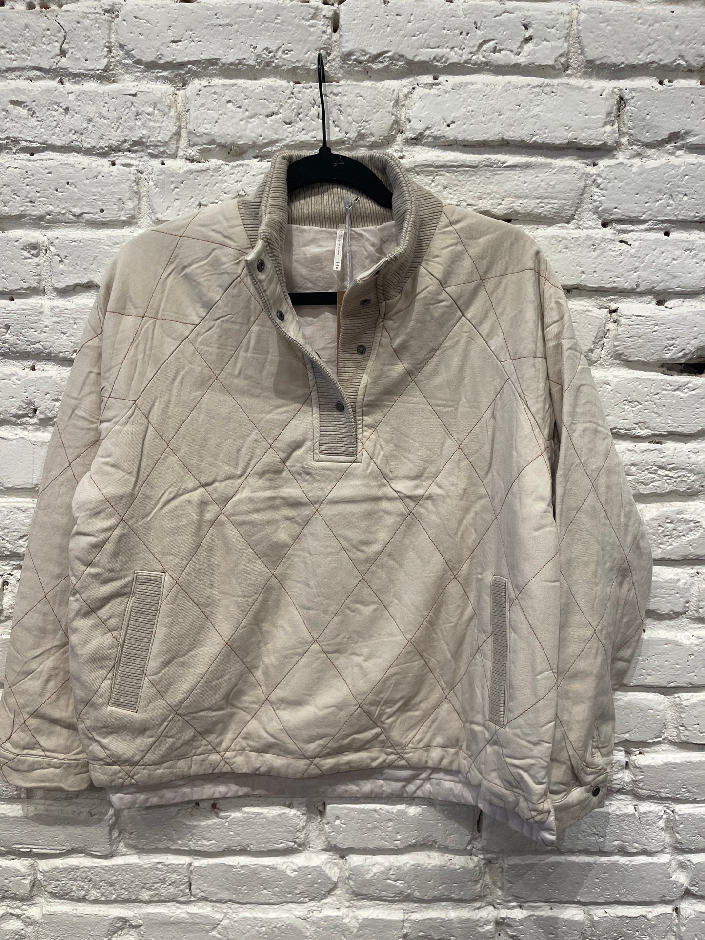 QUILTED SNAP PULLOVER BONE