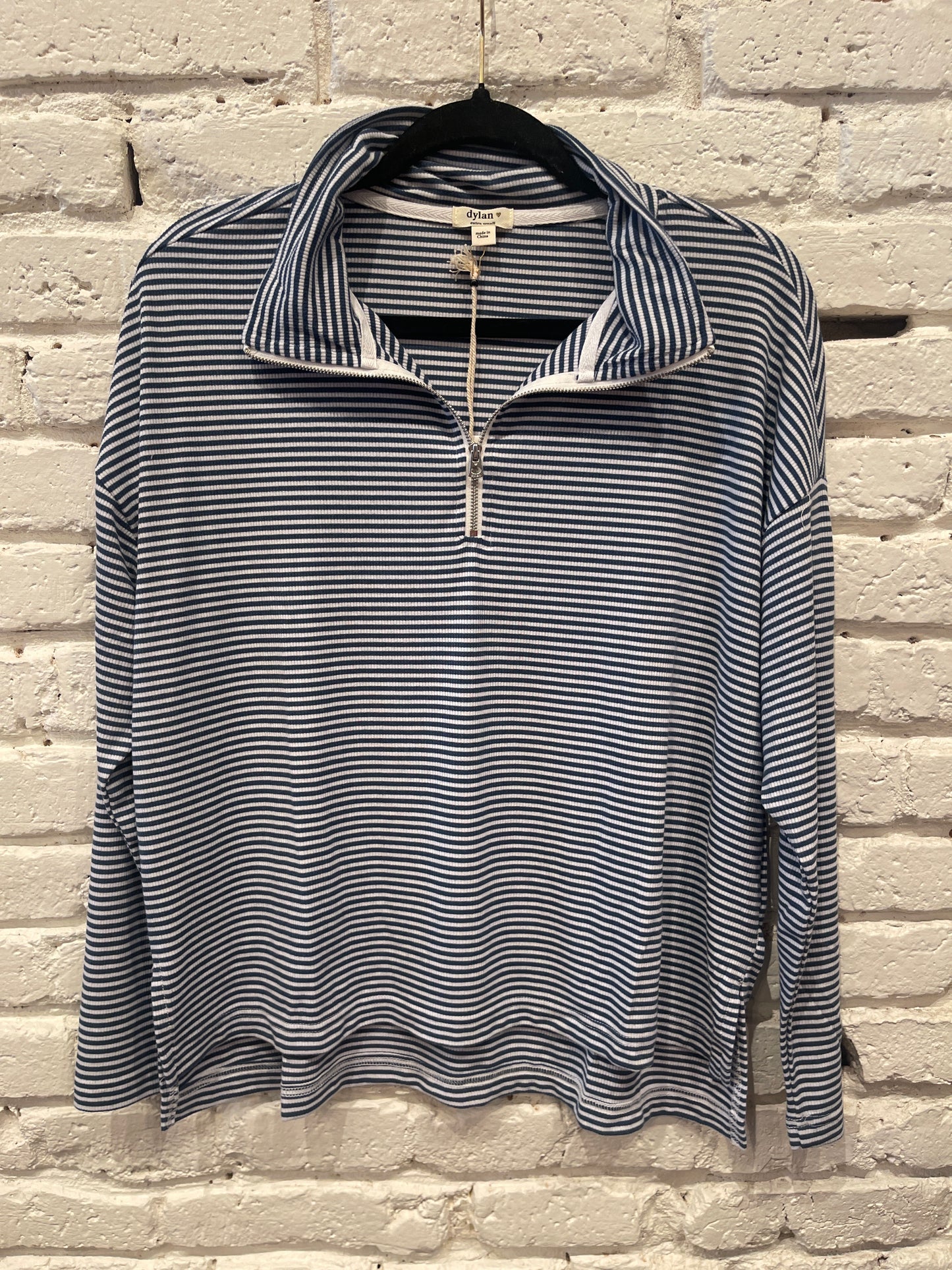 STRIPE ZIP PULLOVER