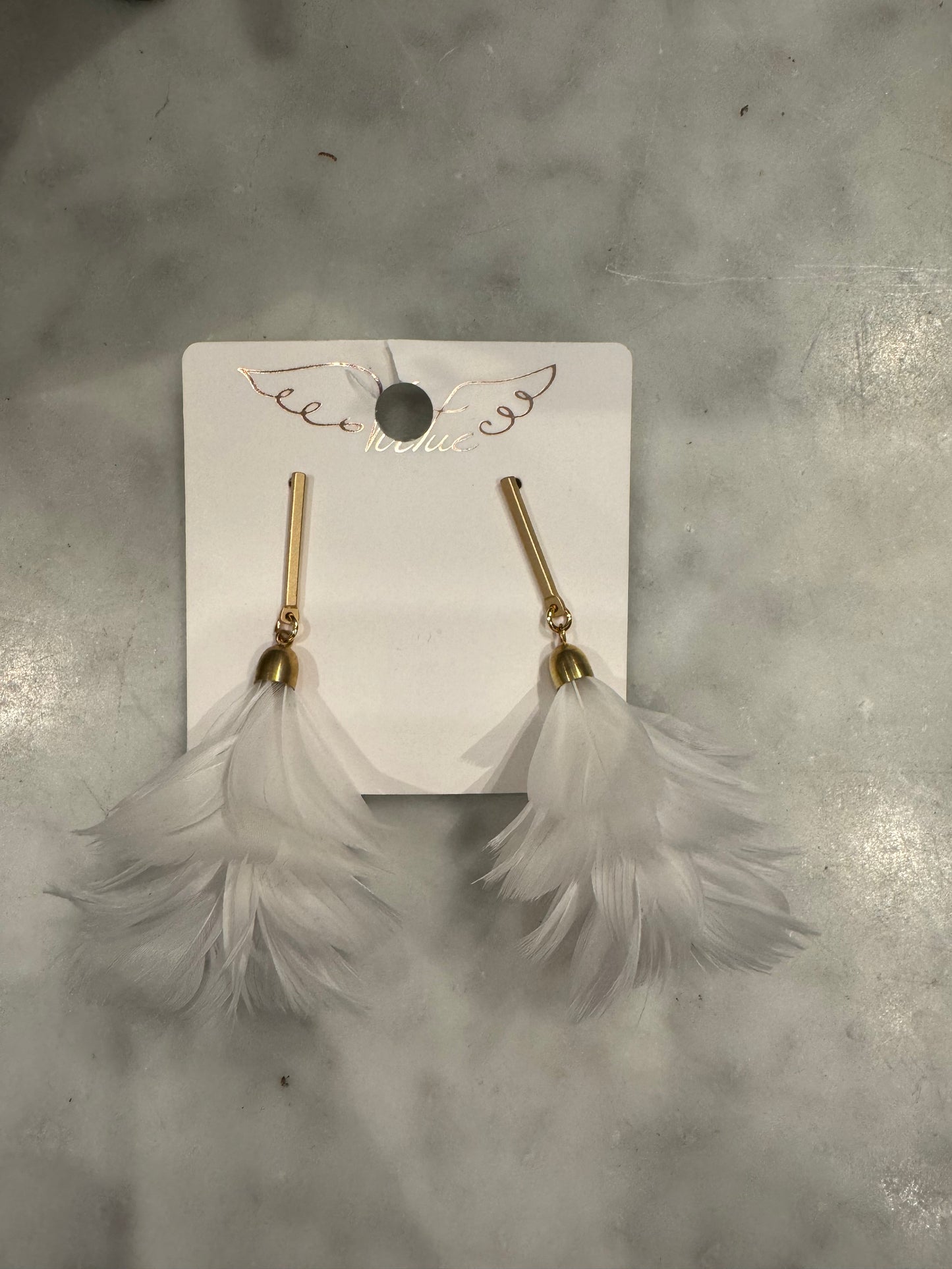FEATHER FAN 3208PF