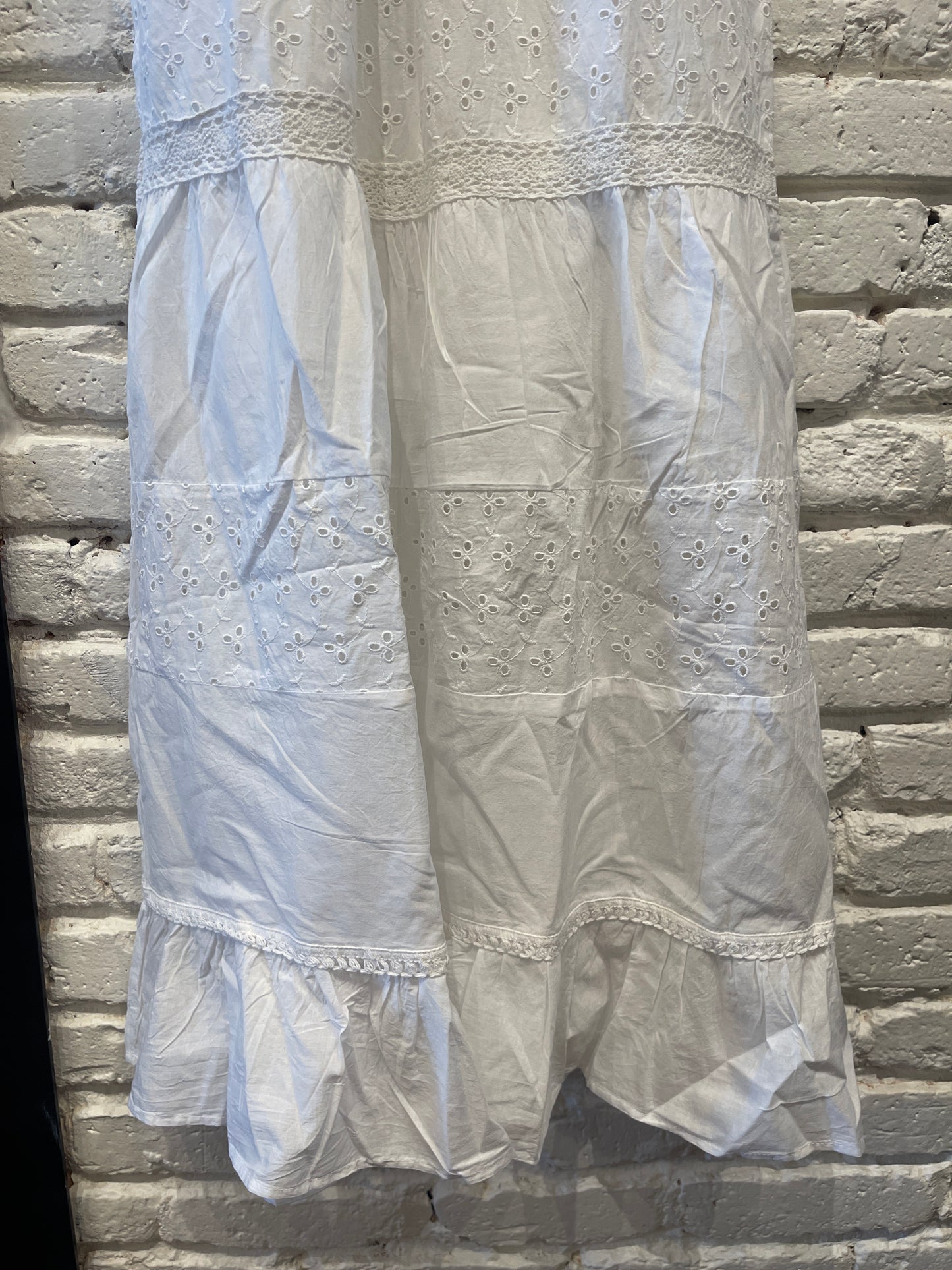 VICTORIA DRESS WHITE