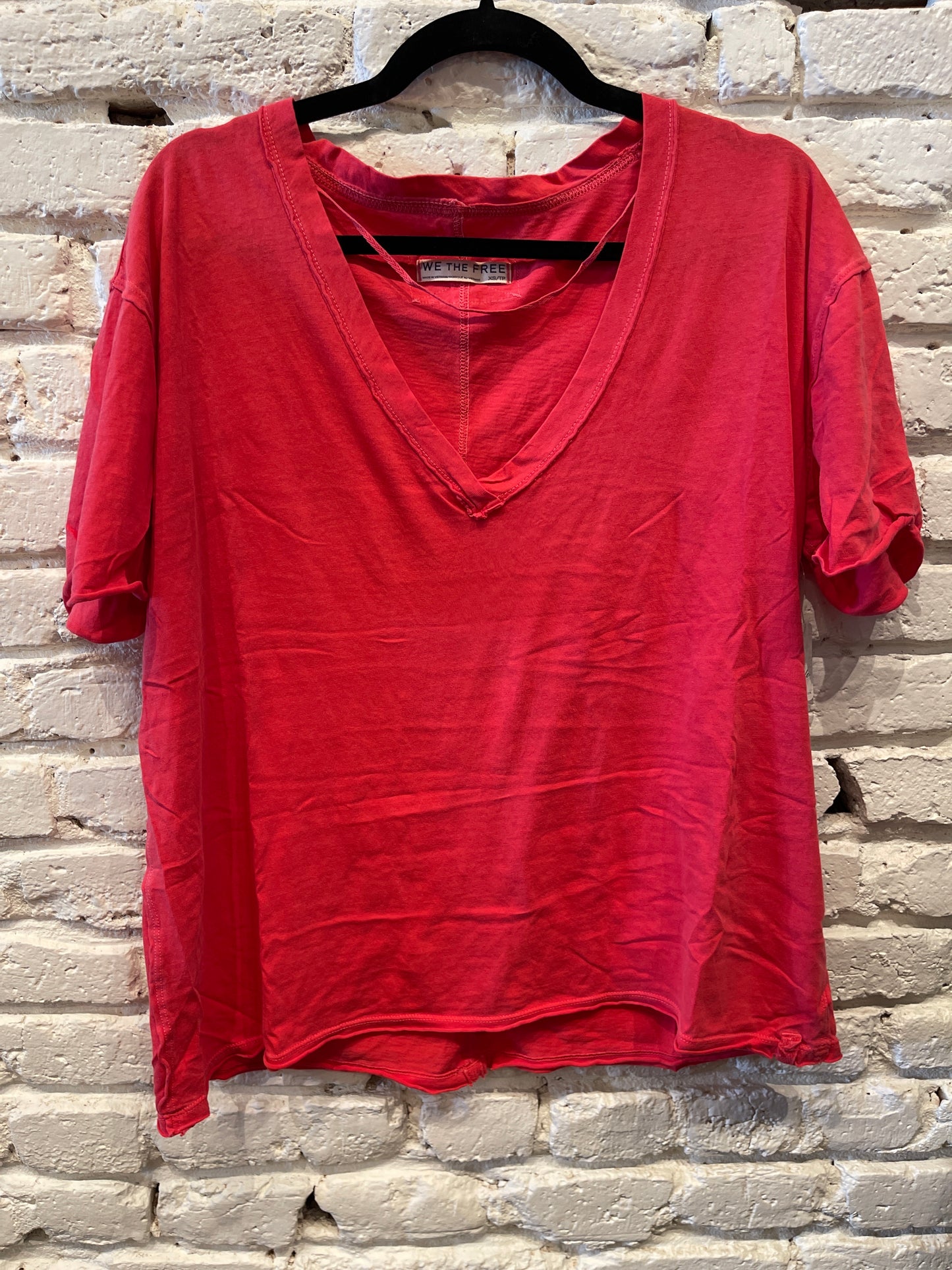 NINA TEE ATLAS RED