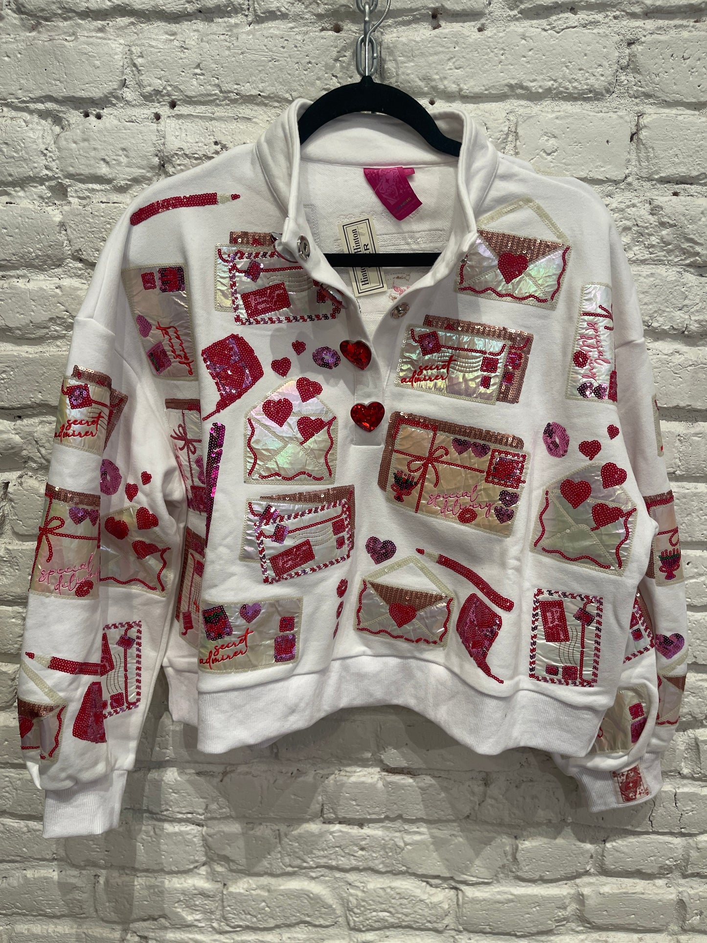 WHITE LOVE LETTERS SWEATSHIRT