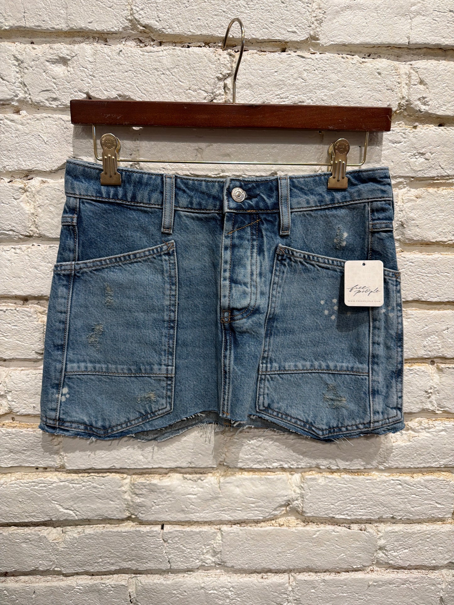 DOLLY DENIM MINI SKIRT / TRUEST BLUE