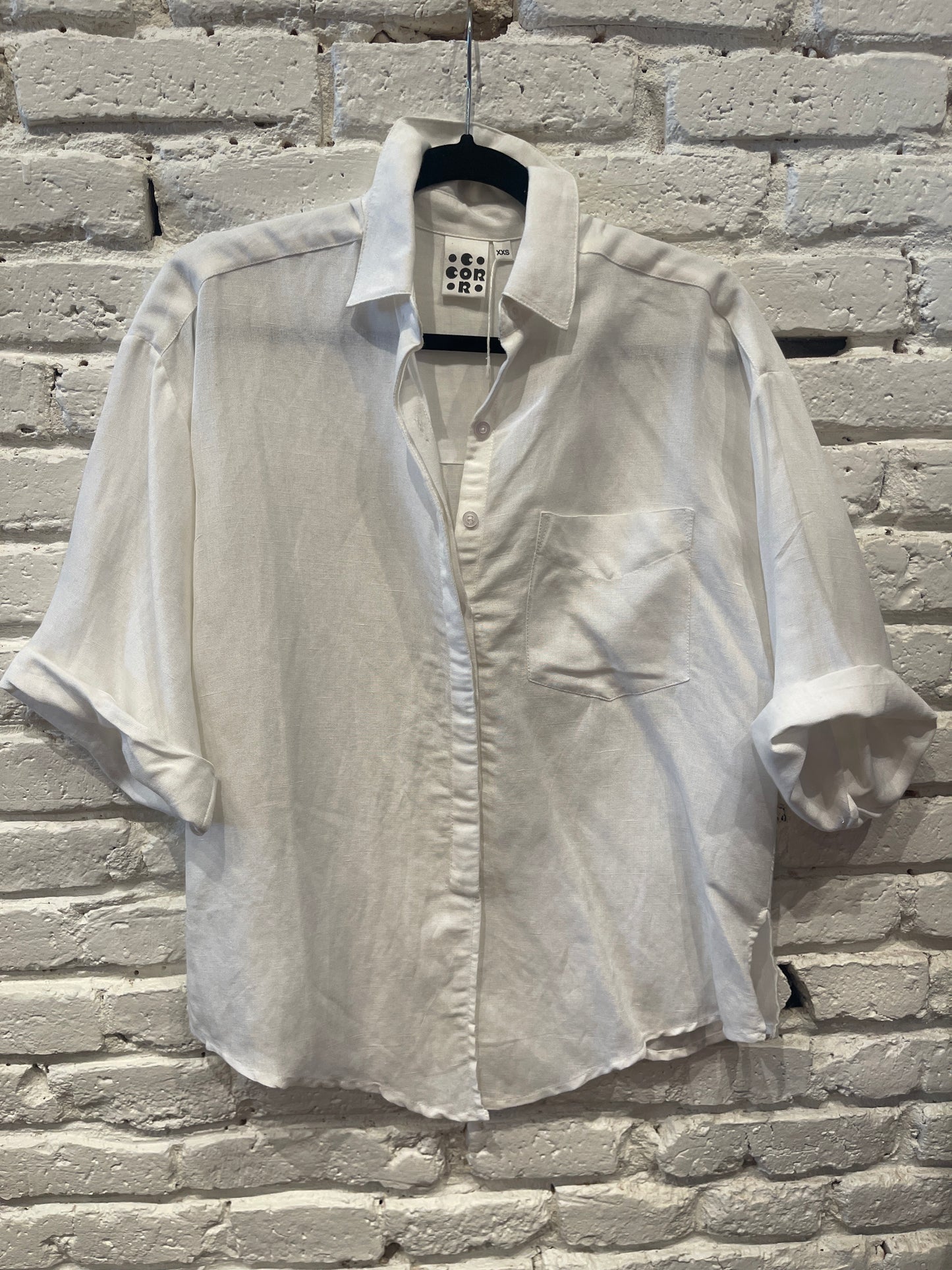 THE LINEN GREENWICH SHIRT