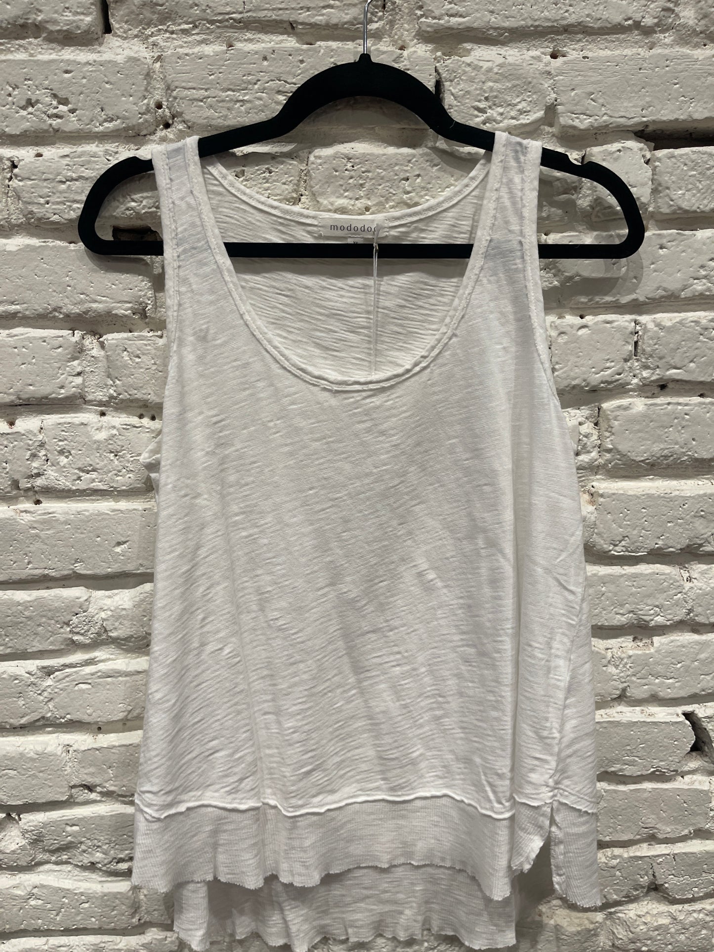 SLUB KNIT SCOOP NECK TANK