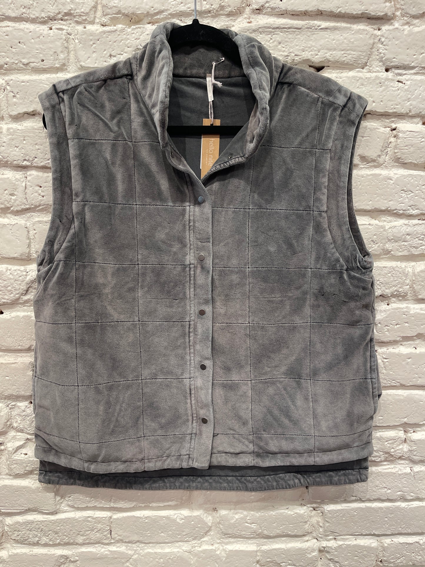 VELOUR QUILTED VEST OBSIDIAN