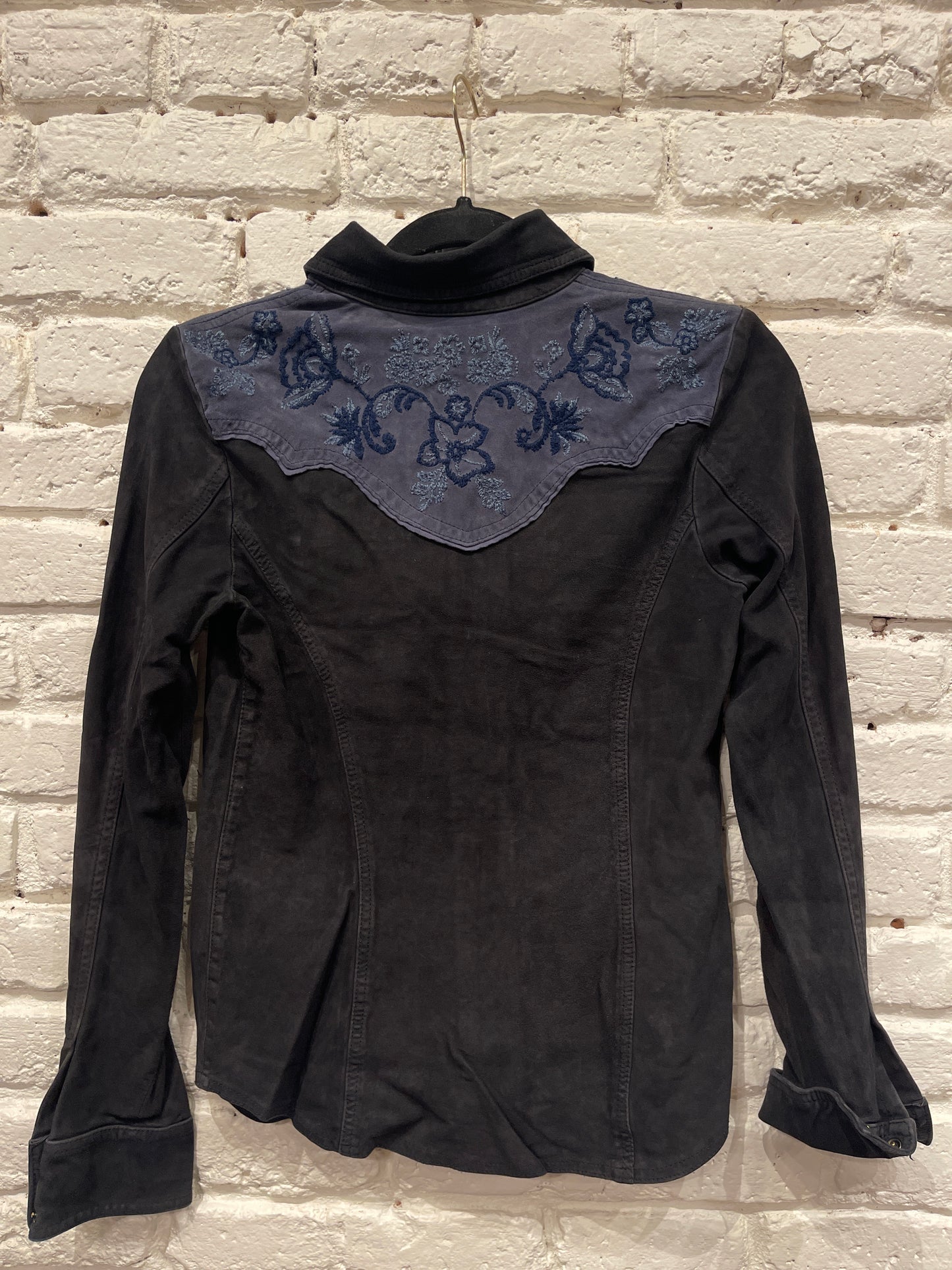 ADIANA LEATHER SNAP SHIRT