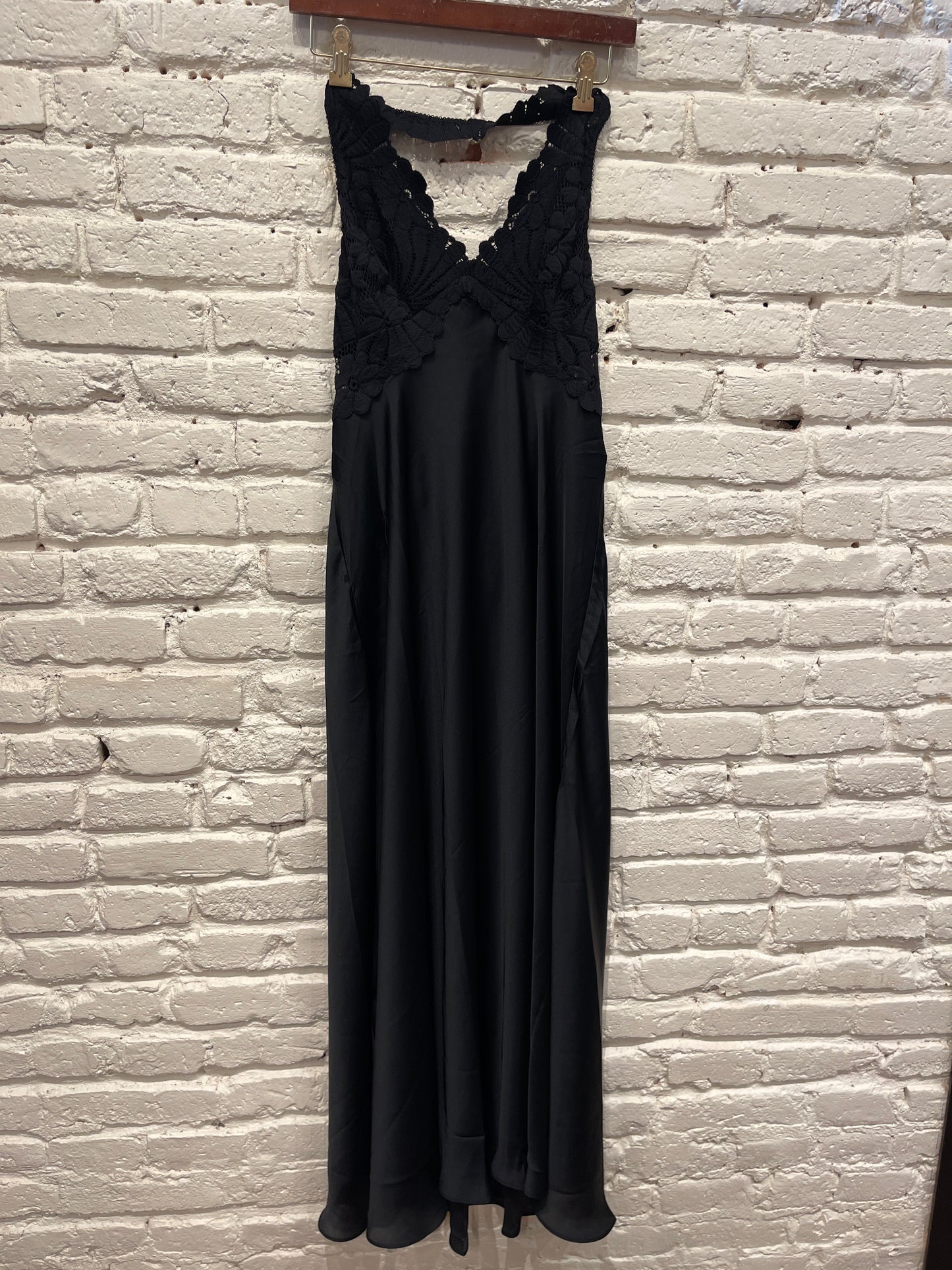 PETAL PARTY MIDI / BLACK