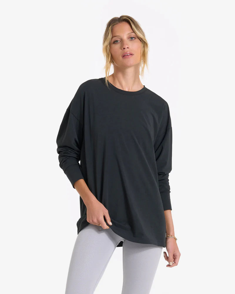 L/S FEATHER TEE WASHED BLACK