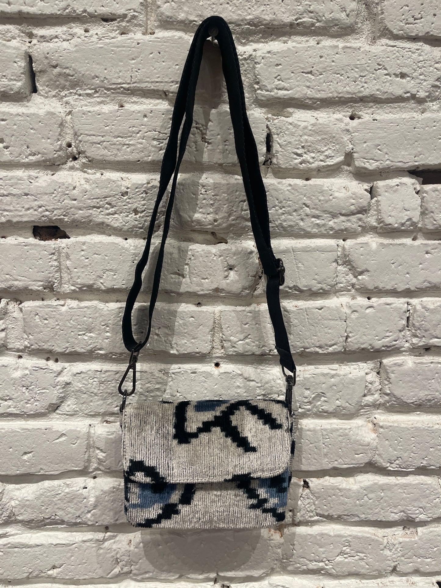 RONAN CROSSBODY