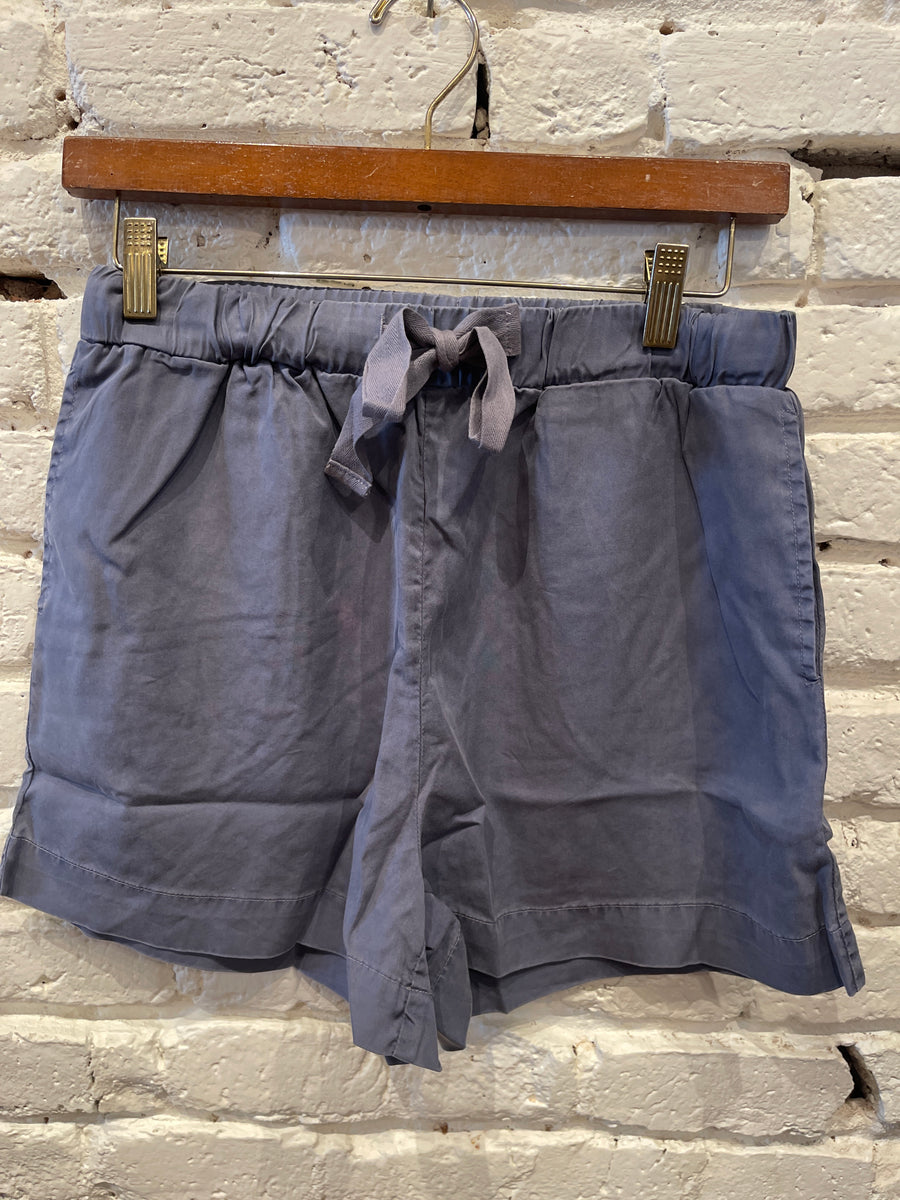 SUNSET SHORT PIGEON BLUE