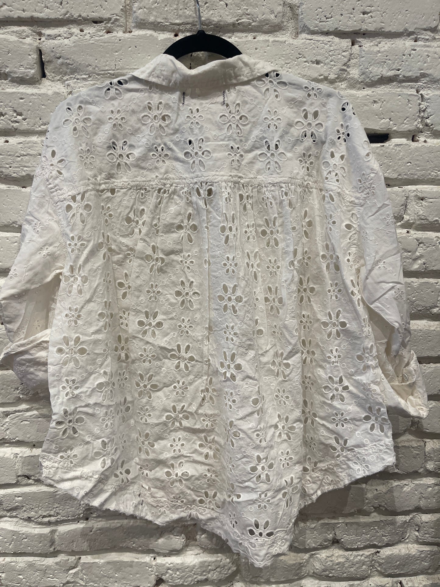 MAE EYELET SHIRT / ECRU