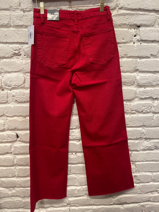 MEG RUBY RED