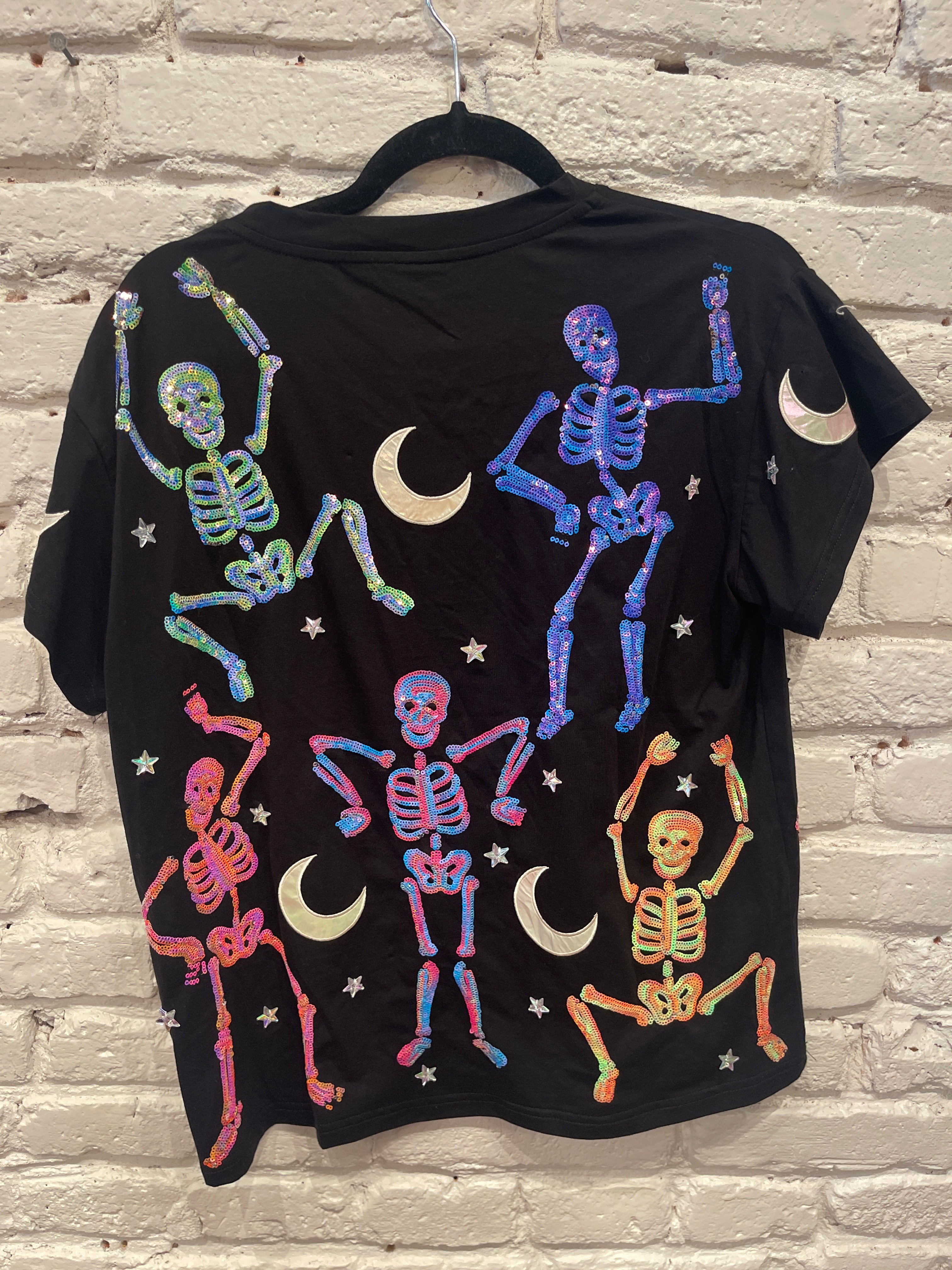 DANCING SKELETON TEE