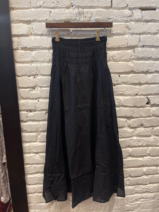 NEW CLASSIC SKIRT BLACK