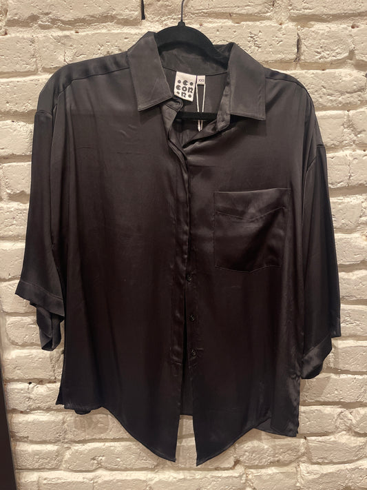THE GREENWICH SHIRT BLACK
