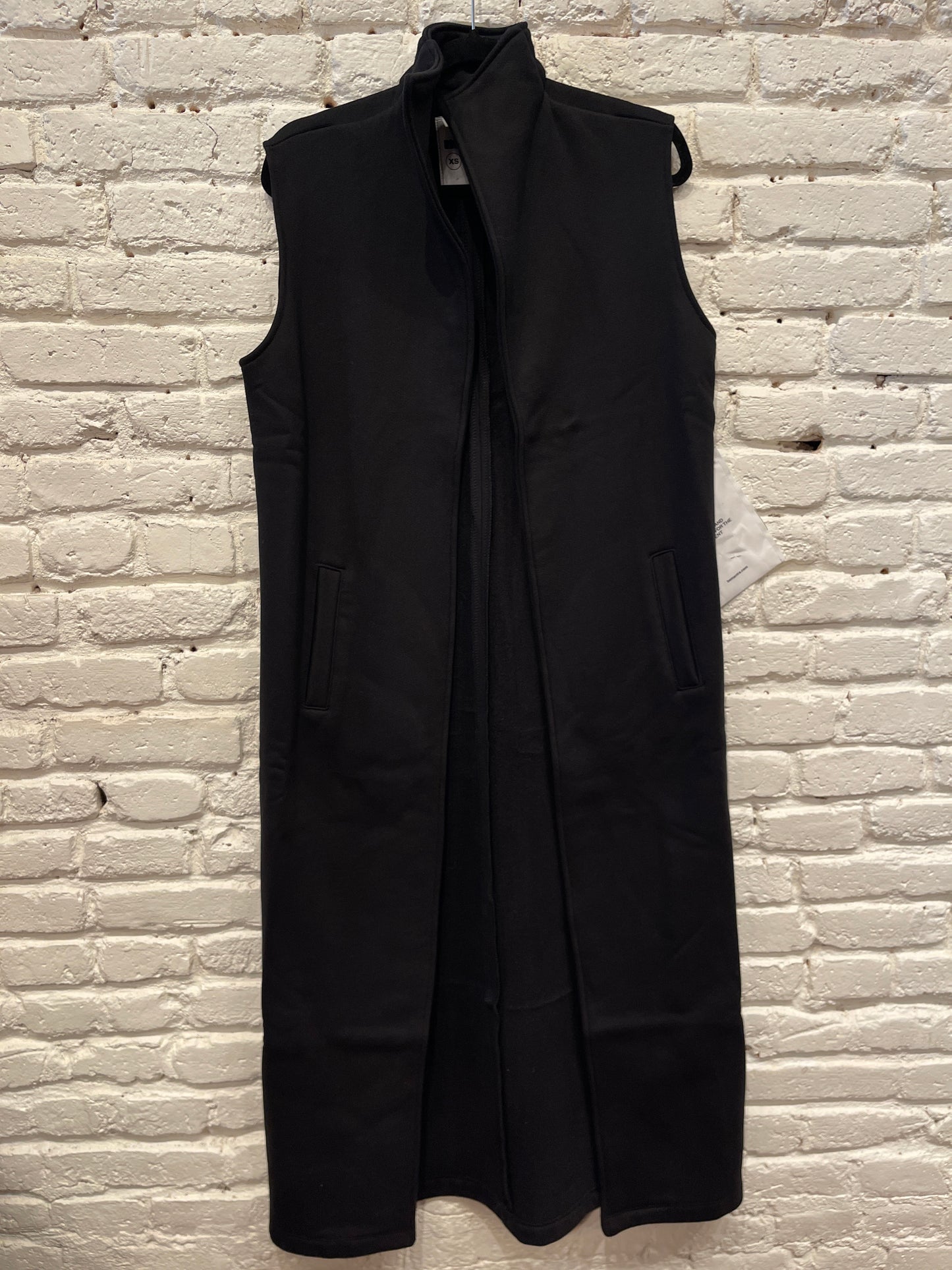 YNEZ LONG VEST BLACK