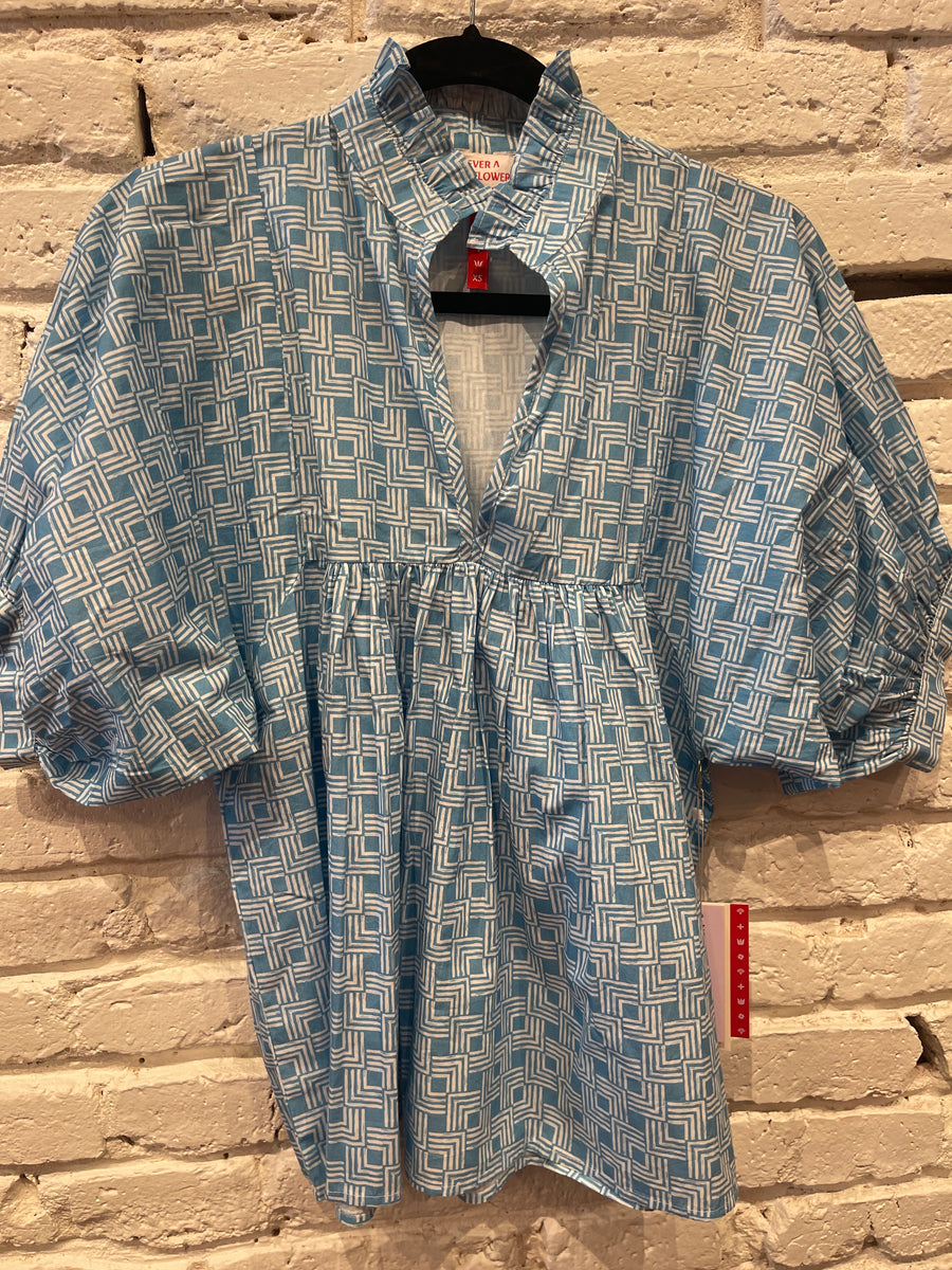 HIGH NECK TOP POWDER BLUE SQUARES