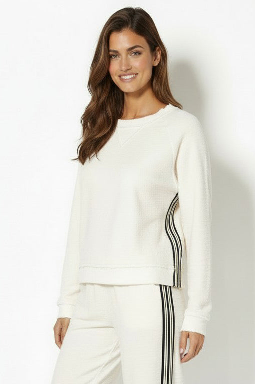 L/S BOXY CREW TOP W/ SIDE TRIM