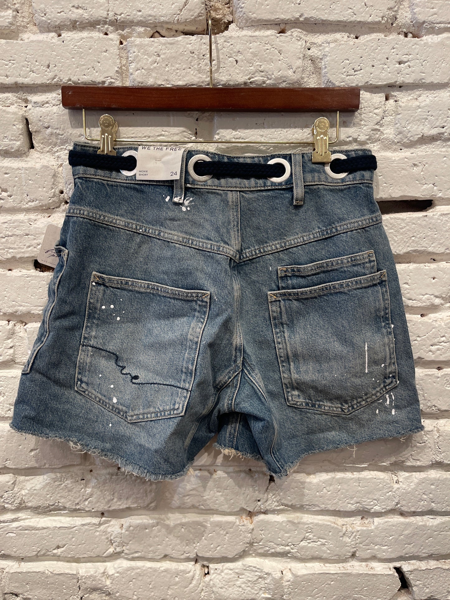MOXIE SHORTS / TIMELESS BLUE