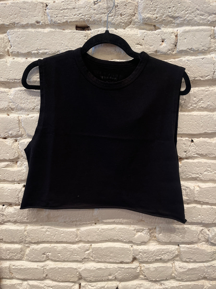 FRANKIE BLACK CROP TANK