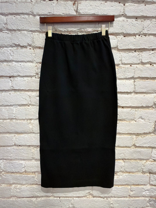 LANA SLIT SKIRT BLACK