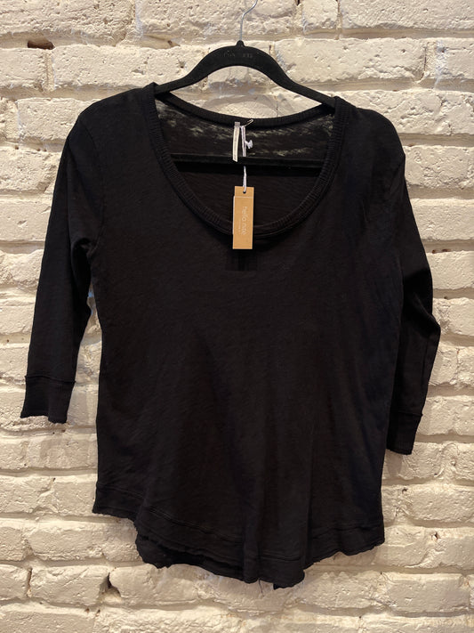 DARBY 3/4 SCOOP NECK T