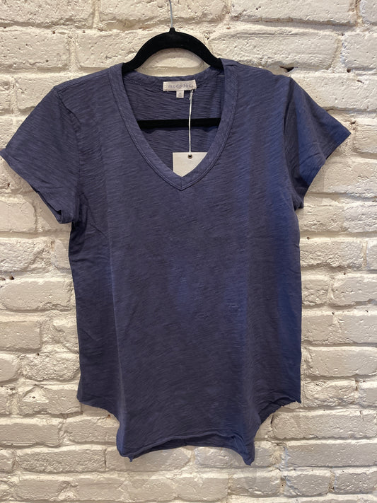 V-NECK TEE W/ CURVE HEM SAILOR BLUE