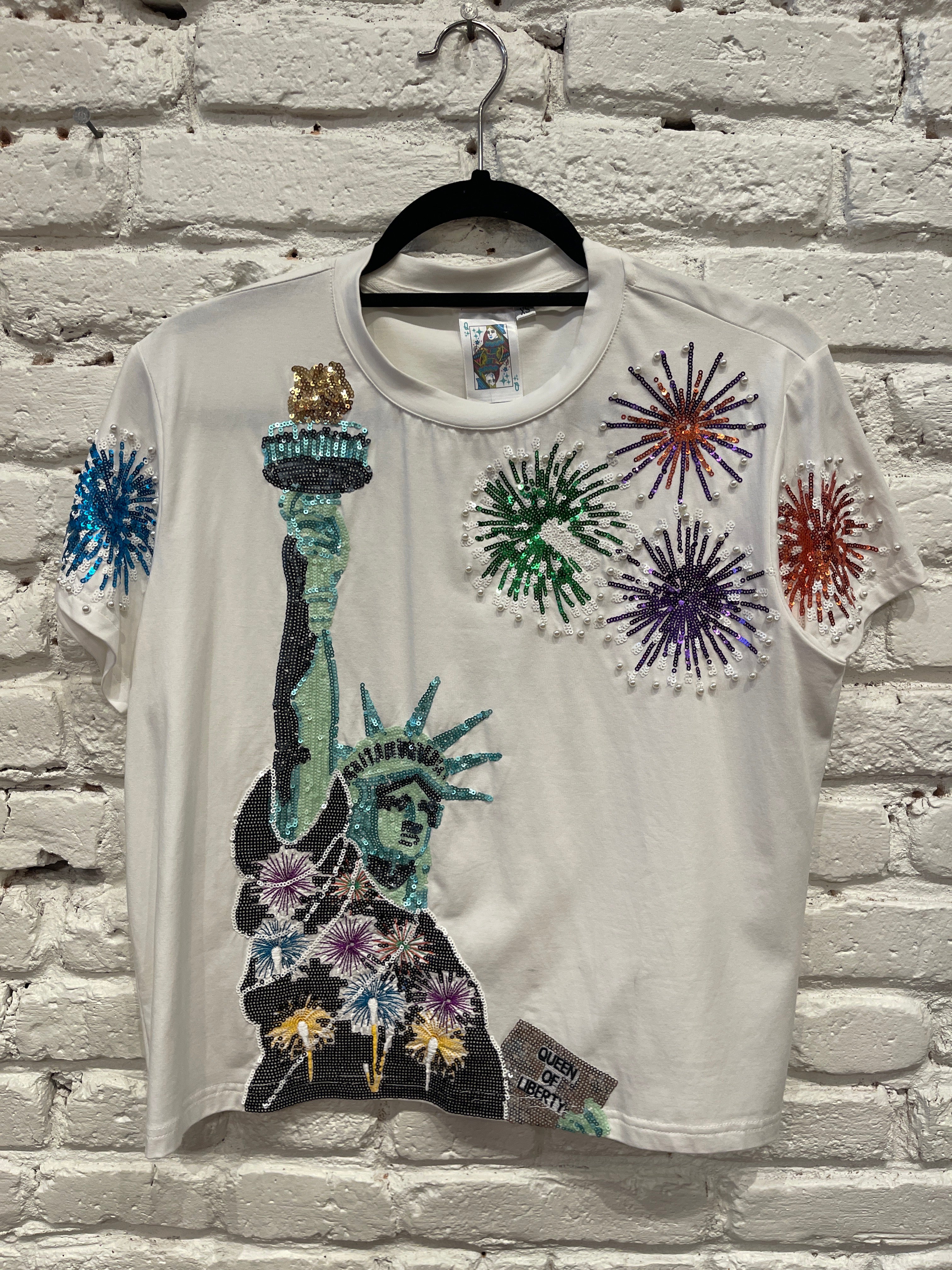 FIREWORK LADY LIBERTY TEE