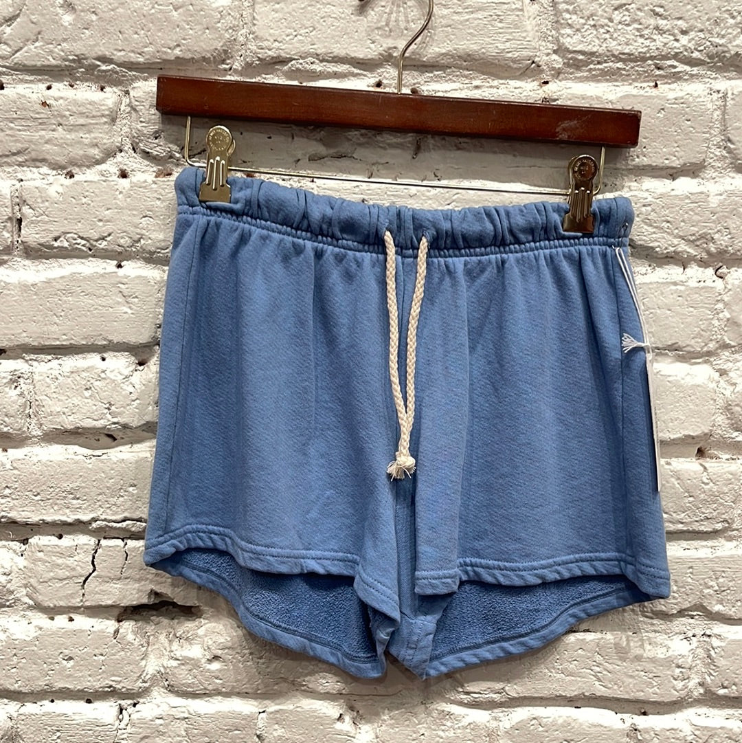 LAYLA SWEATSHORTS CAROLINA BLUE