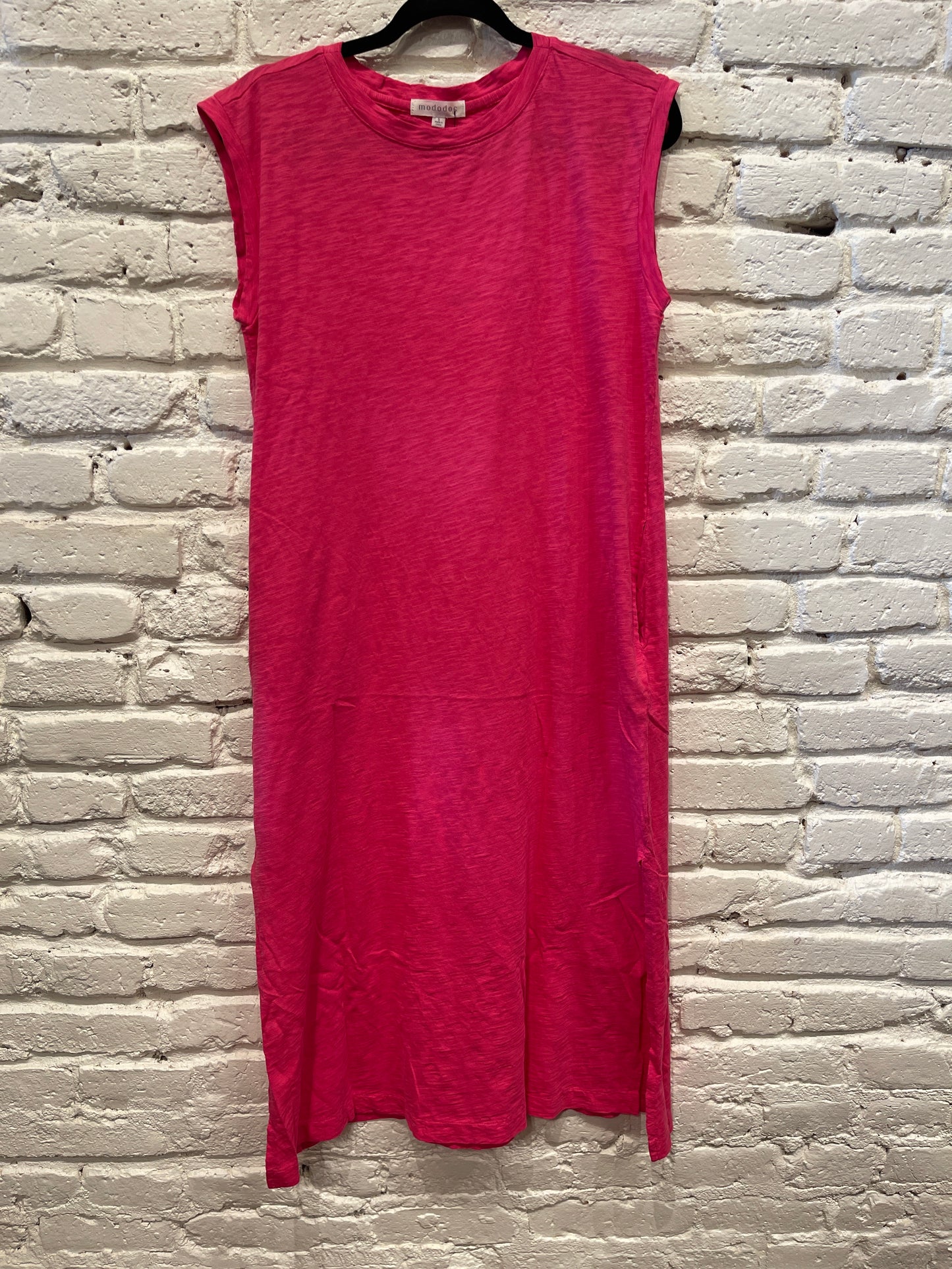 CAP SLV DRESS W/ SIDE SLITS FRUIT PUNCH