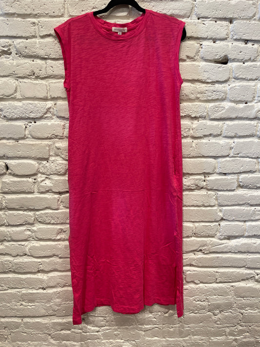 CAP SLV DRESS W/ SIDE SLITS FRUIT PUNCH