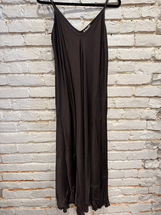 MAXI SLIP DRESS CHOCOLATE BROWN