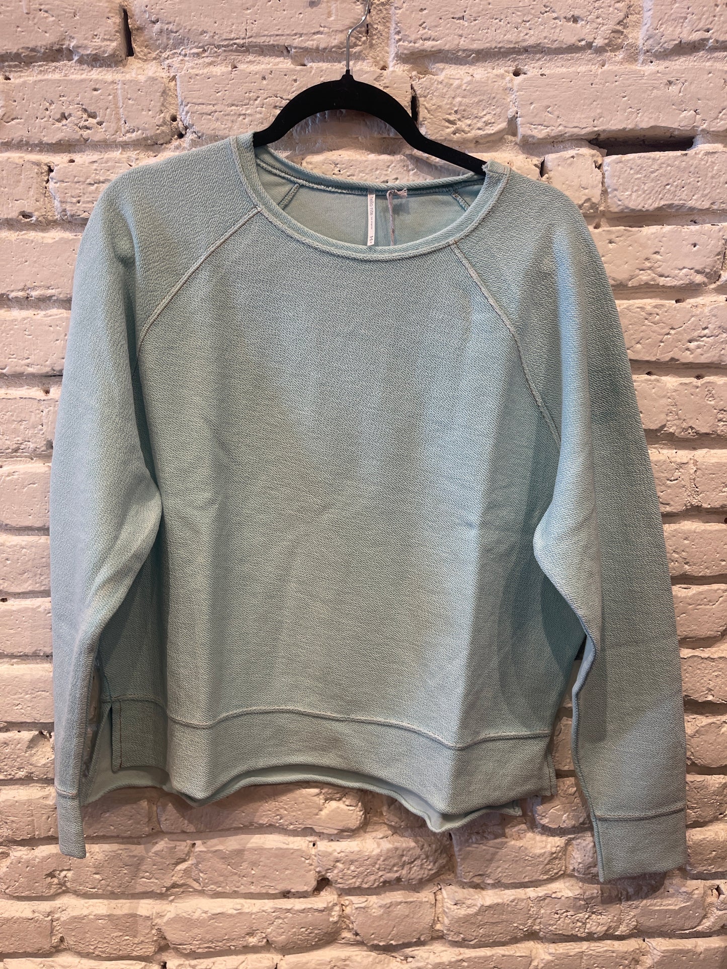 HARLOW HI LOW RAGLAN AQUA SKY