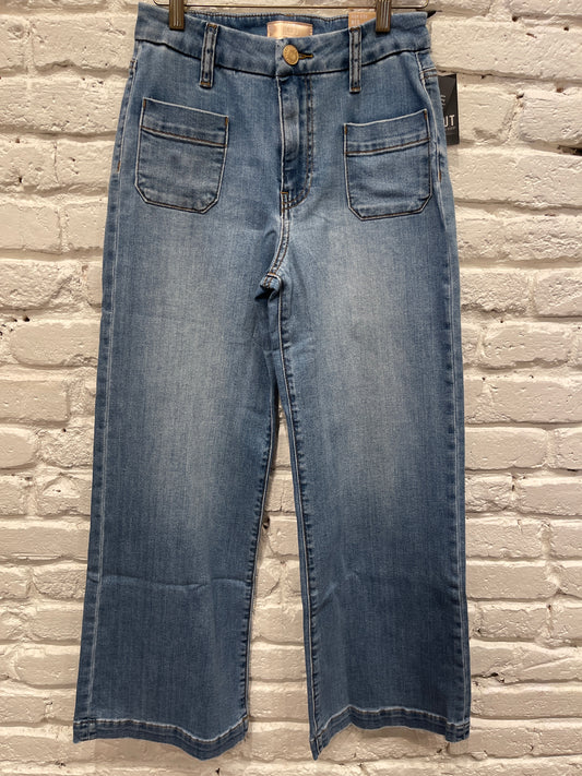 MEG PATCH POCKETS TOTALLY