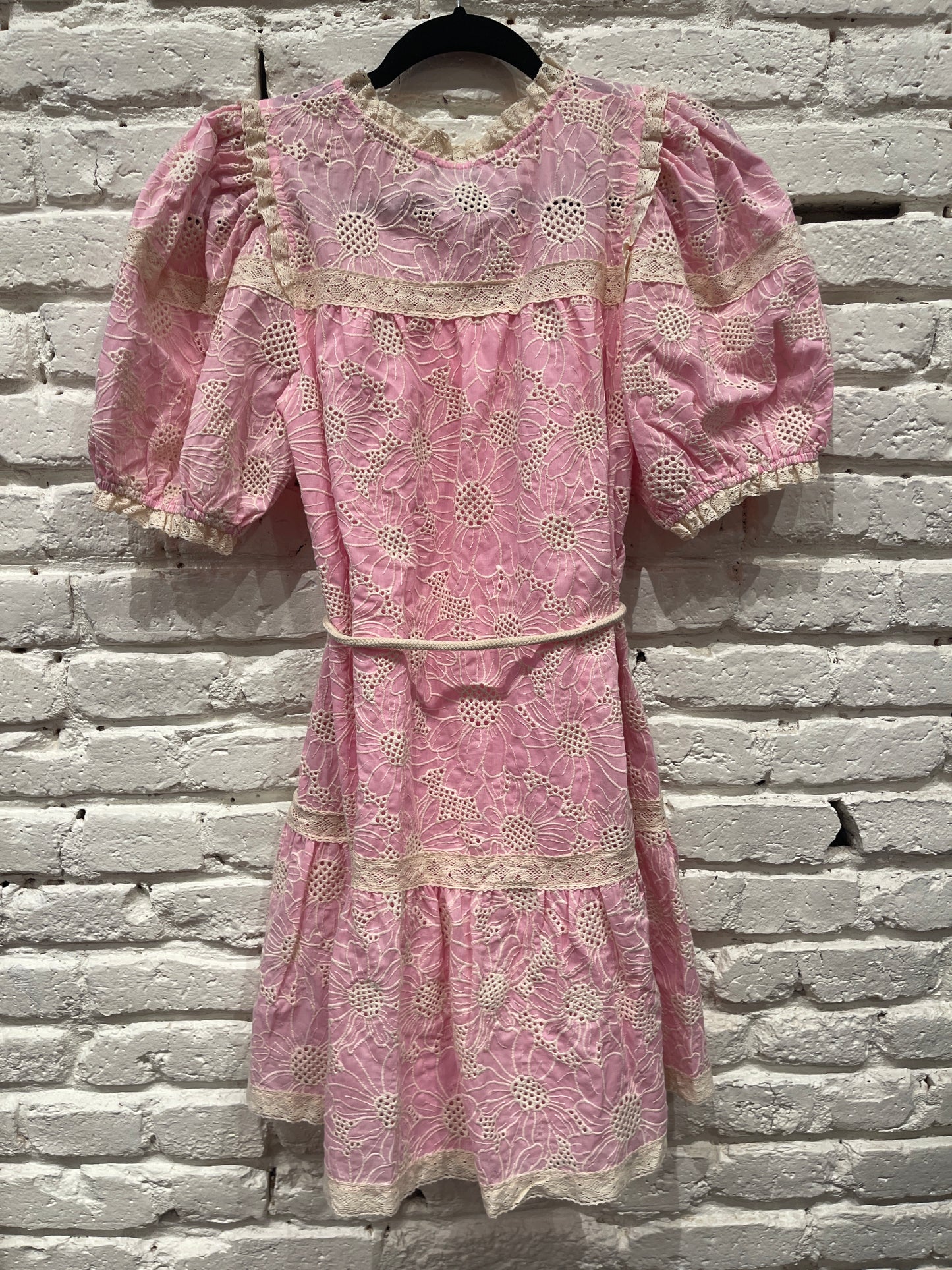 SHORT SLEEVE BUTTON CANDY