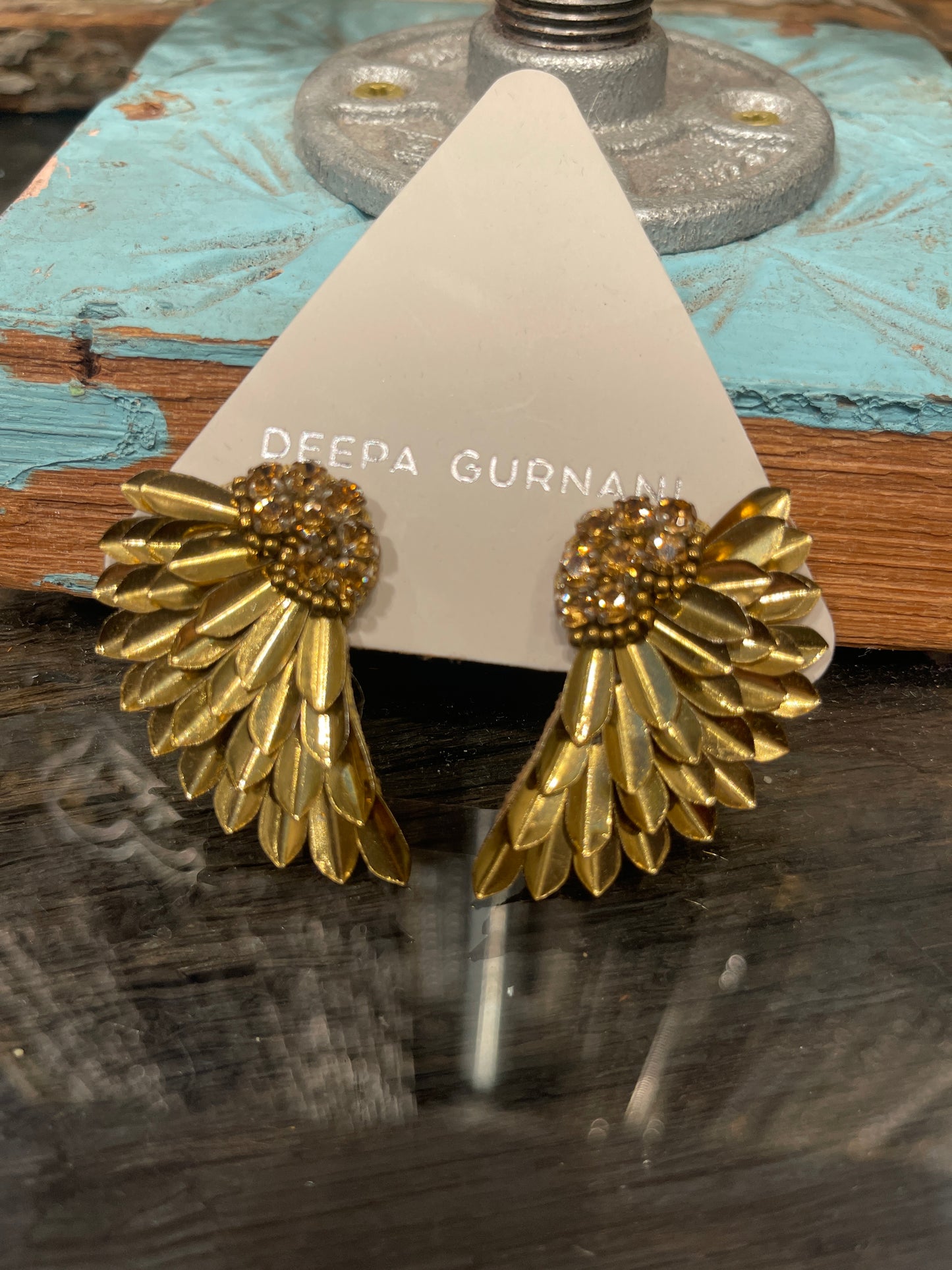 PERRY EARRINGS GOLD