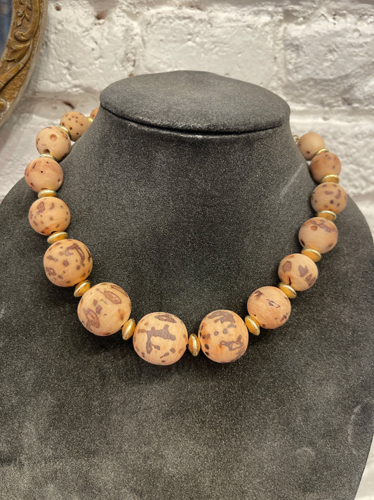 CORK BEAD 8880