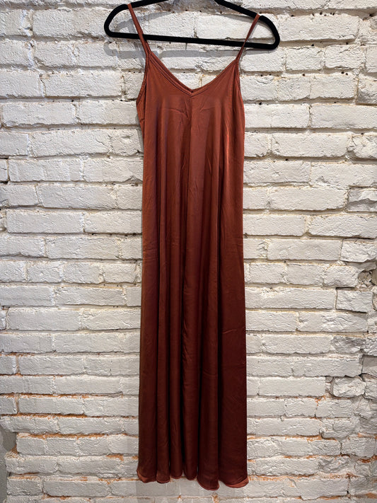 MAXI SLIP DRESS RUST