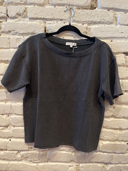ELBOW SLEEVE BOATNECK WASHED EBONY