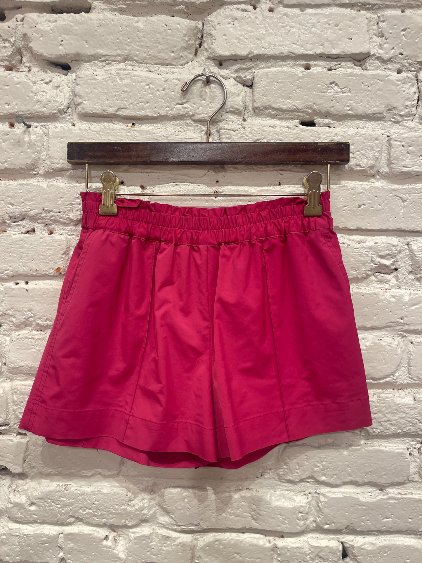 MO SHORT